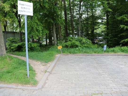 Kompakt-Stellplatz in Mainz-Lerchenberg, Silcherweg zu vermieten!