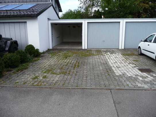 Garage 6mx3m m. Vorplatz/Stellplatz 7mx3m, Strom m. eigenem Stromzähler, Südseite,