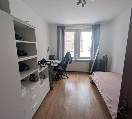 Vollmöblierte Einzimmer Wohnung in Neckarau (Ablöse 4500€ für KÜCHE+Möbel)