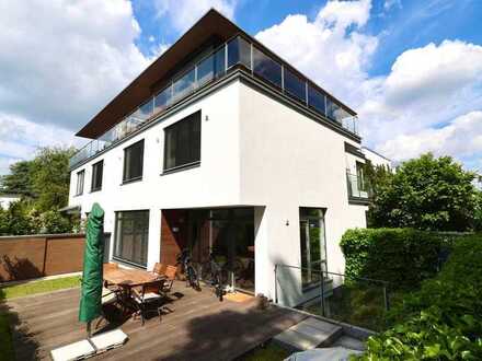 In bester Lage - Großzügiges „Haus-in-Haus“