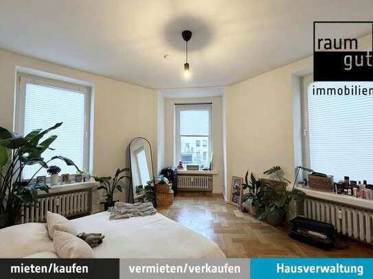 Geeignet für Wohngemeinschaften - Attraktive 4-Zimmer-Wohnung im Herzen der Düsseldorfer-Altstadt