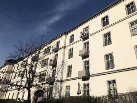 Toplage ! 2-R Wohnung am Rande der Neustadt