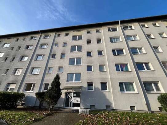 Attraktive 3 Zimmerwohnung mit Balkon und Blick ins Grüne