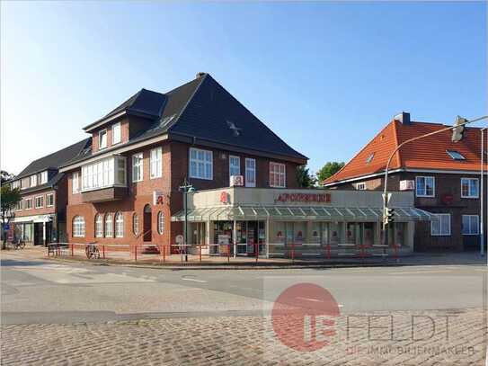 Wohn- und Geschäftskomplex im Stadtzentrum mit Ärztehaus, Apotheke, Praxen, Büros, Läden + Parkplatz