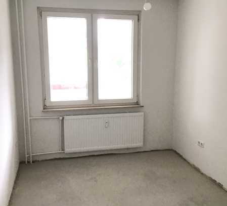 Helle und weitläufige 3-Zimmer-Wohnung mit Balkon