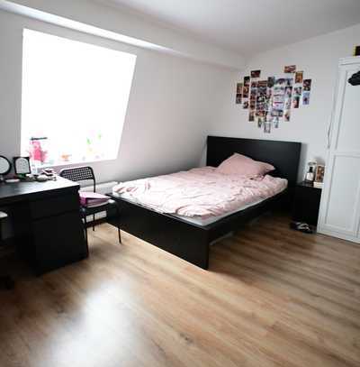 DIREKTE UNI-NÄHE! Modernes Appartement in Bochum-Querenburg mit EBK!