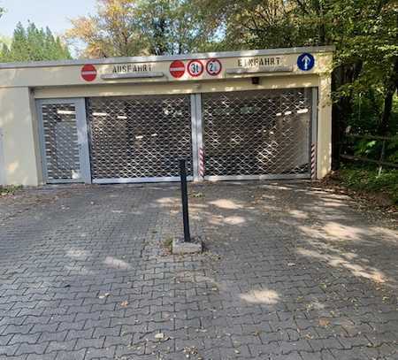 Tiefgaragenstellplatz in München Bogenhausen - Parkstadt