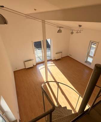 Moderne 65qm Maisonette Wohnung mit Balkon in MG-Rheydt