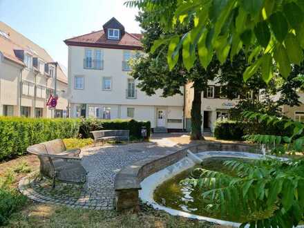 Wohn- und Geschäftshaus