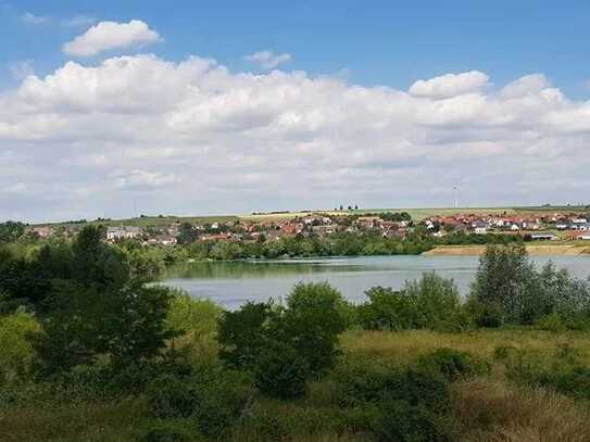 Schöne & helle 3. Zi Wohn Dettelbach am See zu vermieten