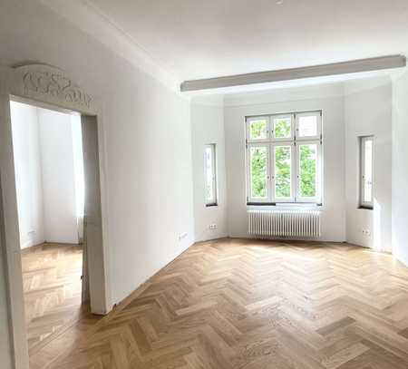 Erstbezug in Stuckaltbau! 4-Zimmer Juwel in Toplage Maxvorstadt