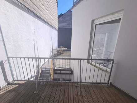 Offene Besichtigung am 07.06. um 17:00 Uhr *Interessante 2-Zi.-Whg. m. Balkon, Nähe Uniklinikum*