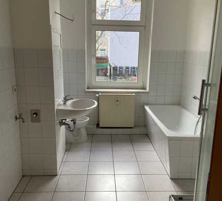 Schöne 1 Zimmerwohnung im Erdgeschoss ab dem 15.04.2025 / Dessau-Roßlau