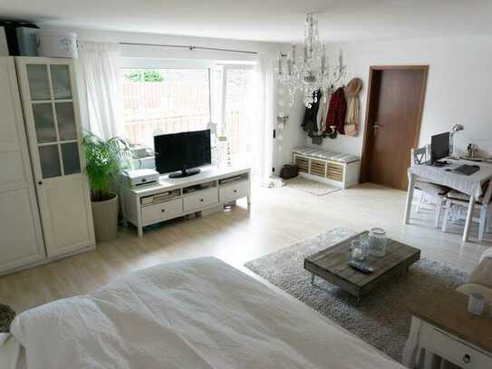 Gepflegte 1-Zimmer-Wohnung mit Balkon und Einbauküche in Pohlheim