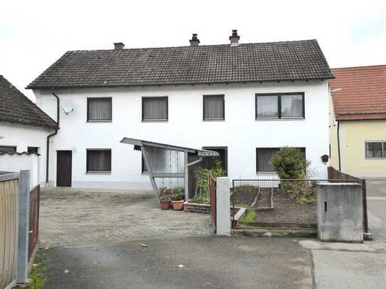 Einfamilienhaus im Zentrum von Neustadt a. d. Donau und Grundstück am Badesee