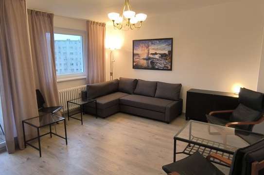 Vollmöblierte 1-Zimmer-Wohnung mit Balkon und EBK in Berlin Spandau