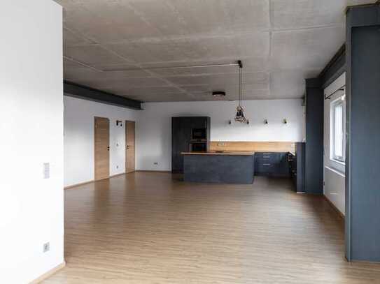 Modernes Büro und Eventfläche in Top-Lage · 100m² · CoWorking · Kurz- oder Langzeitmiete · Bruchsal/