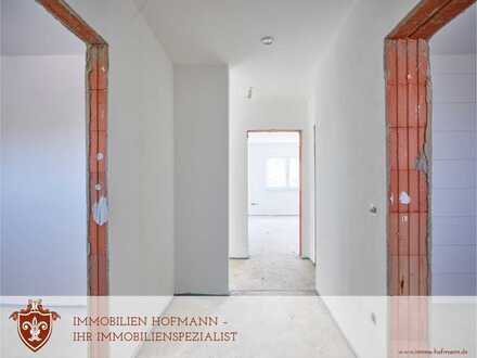 **Sonnige 3-Zimmer Erdgeschosswohnung mit eigenem Garten!**