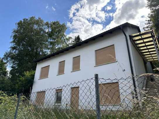 Einfamilienhaus mit Potential für drei Wohnungen