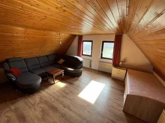 3-Zimmer-DG-Wohnung in Gerolfingen