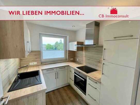 Top ETW, Garage , moderne EBK , modernes Badezimmer, Wintergarten, Balkon , Schwimmbad ....