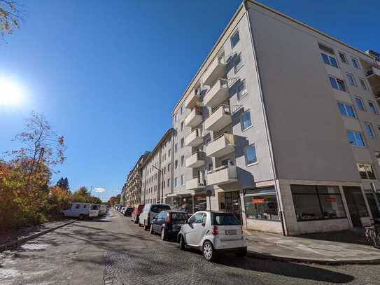 Eckladen am Westpark - große Fensterfront - Laden, Büro, Studio