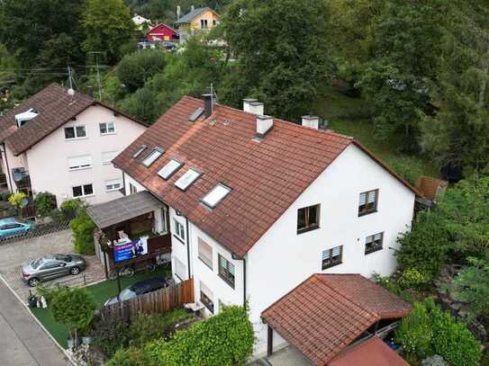 Schönes Reihenhaus mit Gartenteil