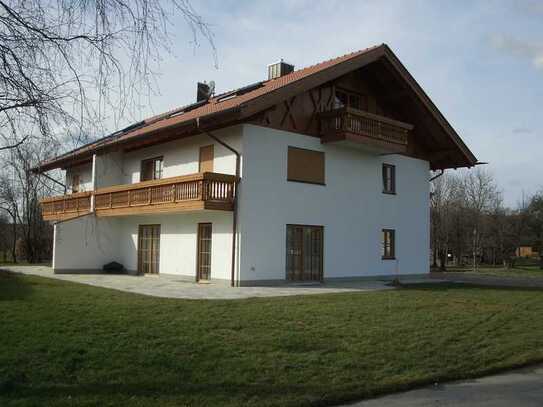 Wunderschönes Doppelhaus im Alpenvorland - vermietet- noch provisionsfrei, da von privat