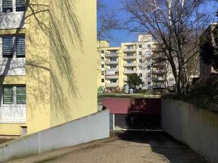 Separat abschließbare Garagenbox in unserer Tiefgarage