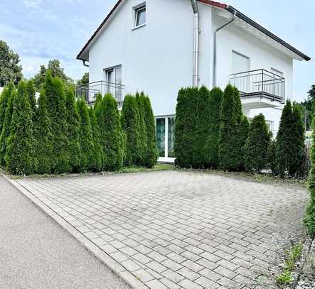 Gehobenes Einfamilienhaus in beliebter Lage und angrenzendem Waldstück in GD-West