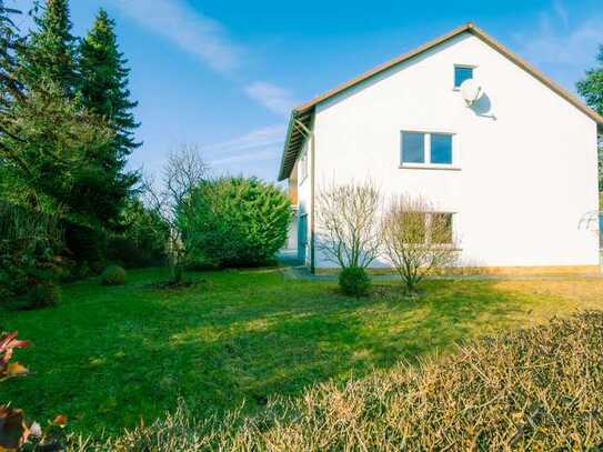 Geräumiges Haus für die ganze Familie in ruhiger Lage mit tollem Ausblick