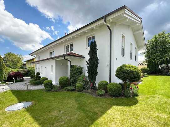 Familiendomizil in Oberhaching! Doppelhaushälfte mit großem Garten