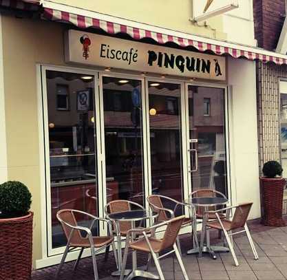 Traditionelles Eiscafé