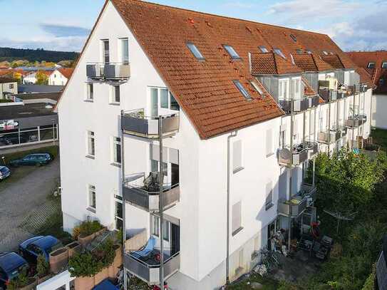 Kapitalanlage oder Eigenbedarf hübsche Dachgeschosswohnung mit Balkon