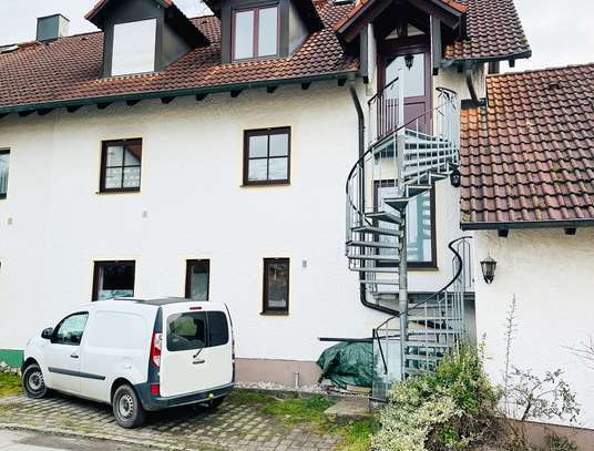 2-Zimmer-DG-Wohnung mit zusätzlichen Raum im Dachspitz in 85386 Eching - Ortsteil Günzenhausen