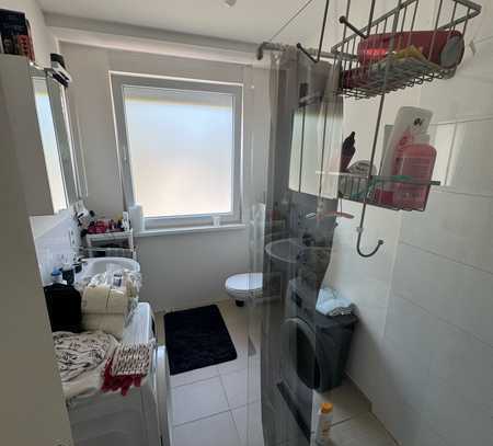 : Schöne 3-Zimmer-Wohnung mit Einbaukueche