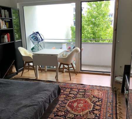 Studentenappartement in TOP LAGE mit BALKON