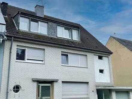 3-Familienhaus auf großem Grundstück in Ostheim