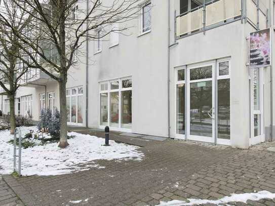 Eigenes Business oder Investment: Leerstehende Gewerbeimmobilie in Gerbrunn