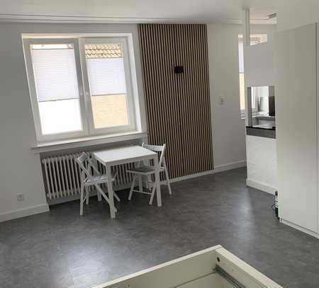 Apartment im Zentrum von Niederseßmar / 1-Zimmer-Wohnung mit eigenem Eingang