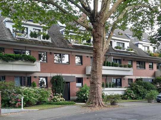 Stilvolle 3-Zimmer-Wohnung mit Balkon in 40597, Düsseldorf- Benrath . Top Lage, hoher Freizeitwert .