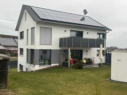 hochwertige 3-Zimmer Neubau Wohnung in Ulm-Ermingen, modern und effizient (A+), tolle Lage im Grünen