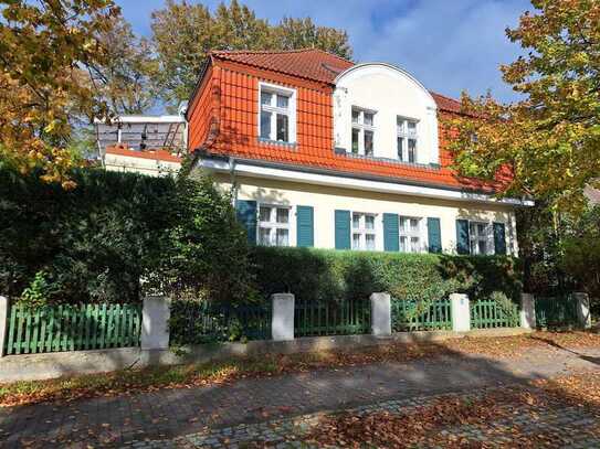 Villa/ 3-Familien-Haus mit Garten und Bunker kurz vor der Insel Usedom