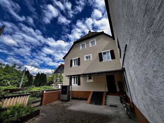 DREI-FAMILIENHAUS IN HEIDELBERG-SCHLIERBACH SORGENFREI