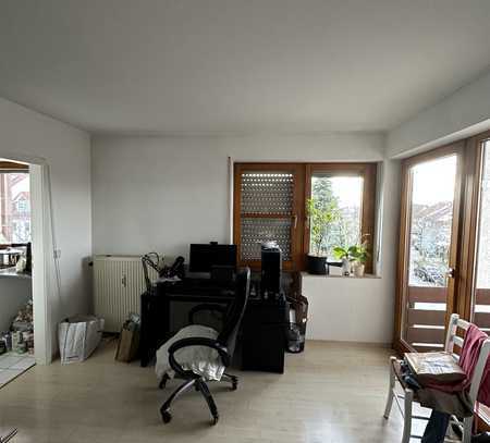 Nachmieter für 1Zimmer Apartment mit EBK und Balkon in Dossenheim