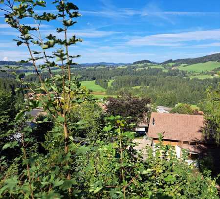 Traumhaftes Einfamilienhaus in Panoramalage mit Blick auf die Nagelfluh-Bergkette in 88179 Oberreute