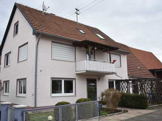 Geschmackvolle Wohnung kompl. renoviert mit 2,5 Zimmern in Bächingen an seriöses Paar zu vermieten