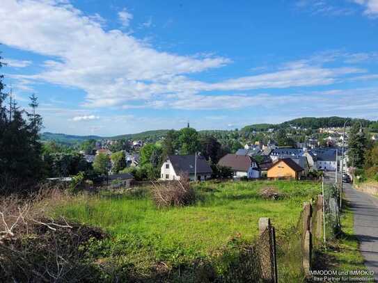 Baugrundstück für Wohnbau-Projekt zu verkaufen in 08107 KIrchberg / Sa.