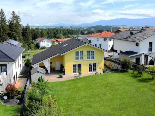 NEUWERTIG - TRAUMLAGE - ENERGIEEFFIZIENT 
Einfamilienhaus in Lechbruck am See