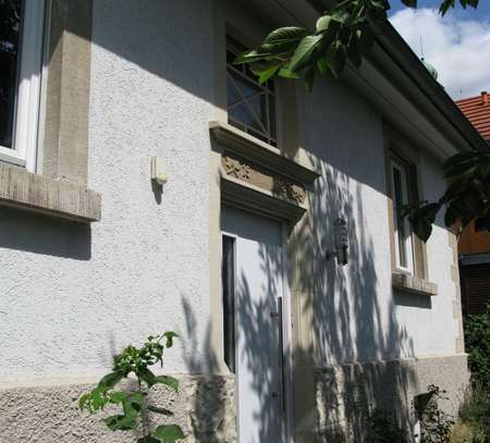 Geräumiges, 6-Zimmer-Haus mit EBK in Brackenheim-Hausen